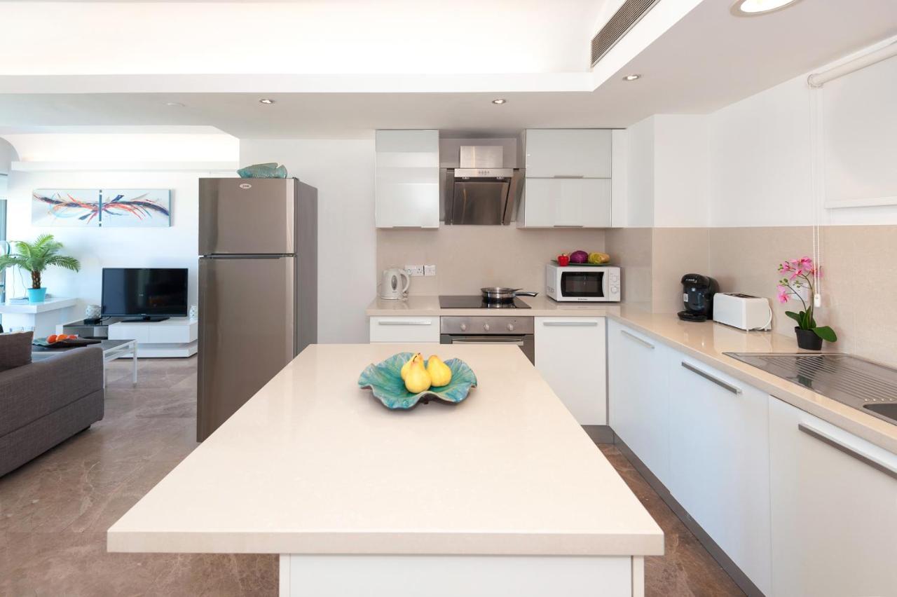 Apartment Marina - Beachfront Protaras Dış mekan fotoğraf
