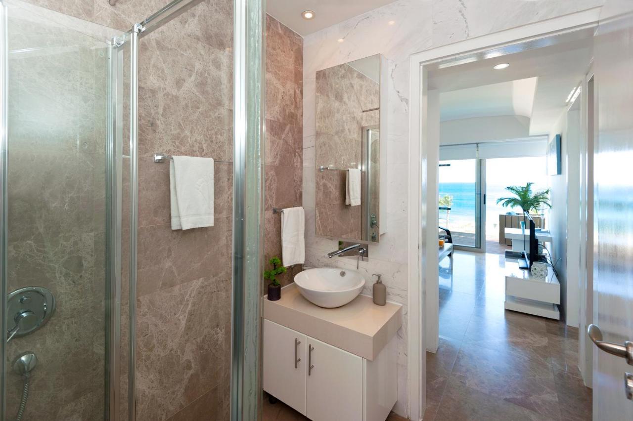 Apartment Marina - Beachfront Protaras Dış mekan fotoğraf